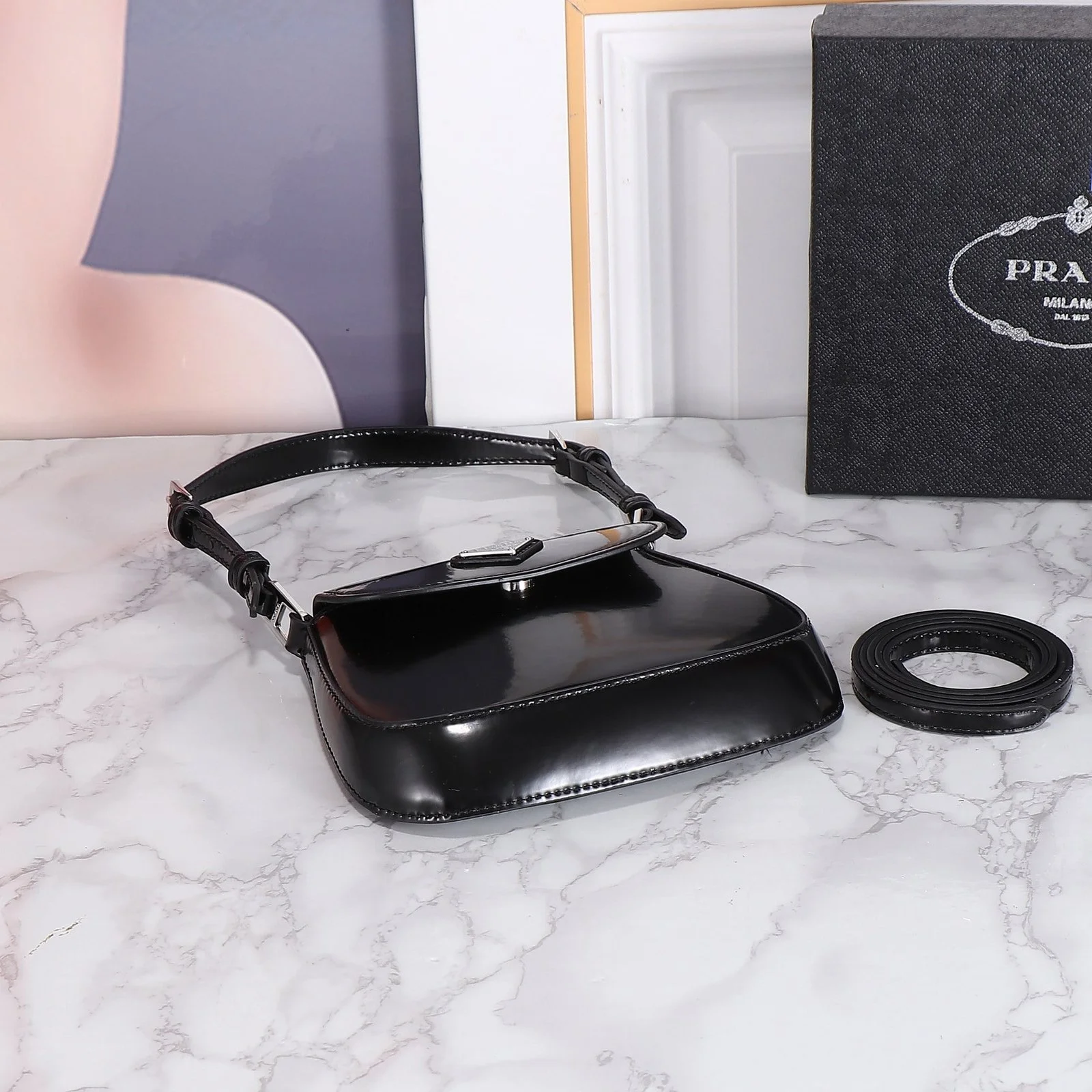 Prada hobo cleo Patent leather 611 black size:22*13cm - LITELUX