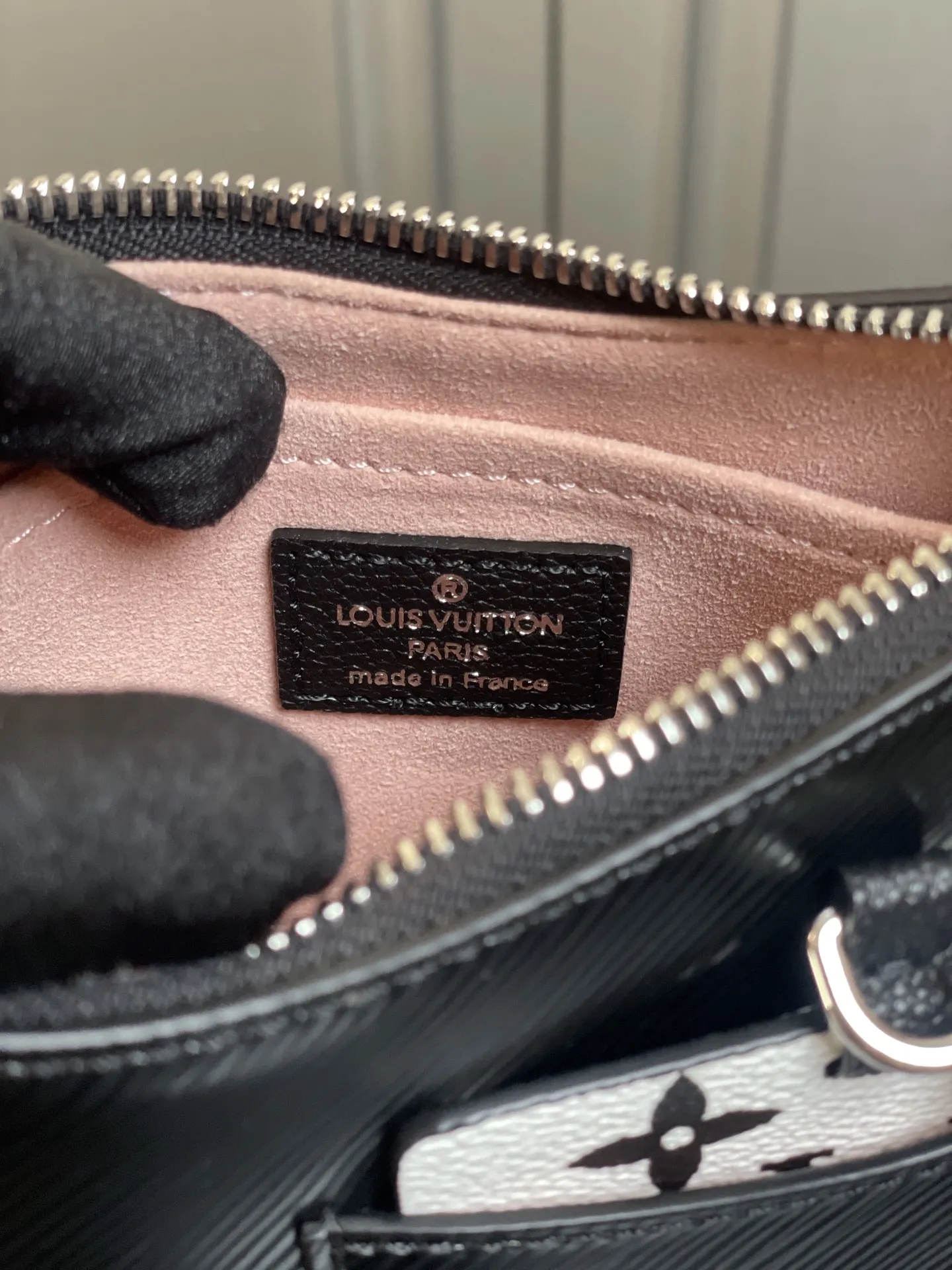 Louis Vuitton bag - LITELUX