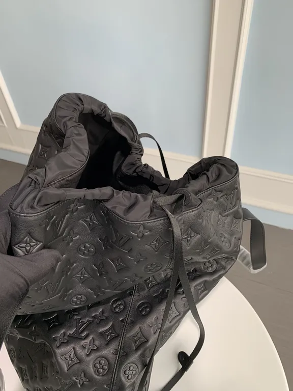 Louis Vuitton bag - LITELUX