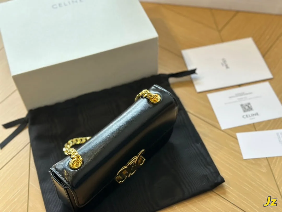 CELINE TRIOMPHE Crossbody bag Black Size: 20cm - LITELUX