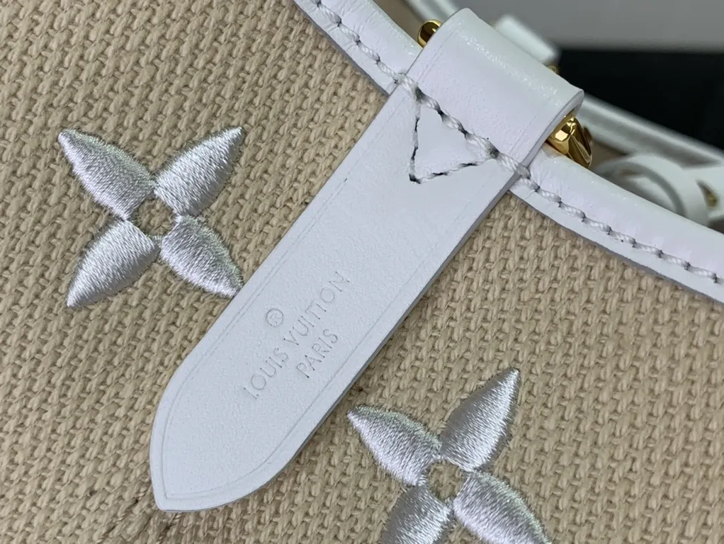 Louis Vuitton bag - LITELUX