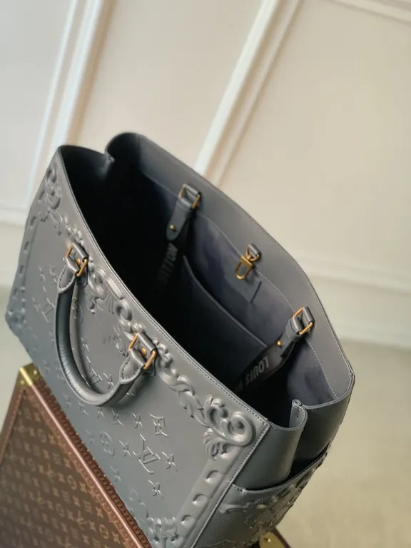 Louis Vuitton bag - LITELUX