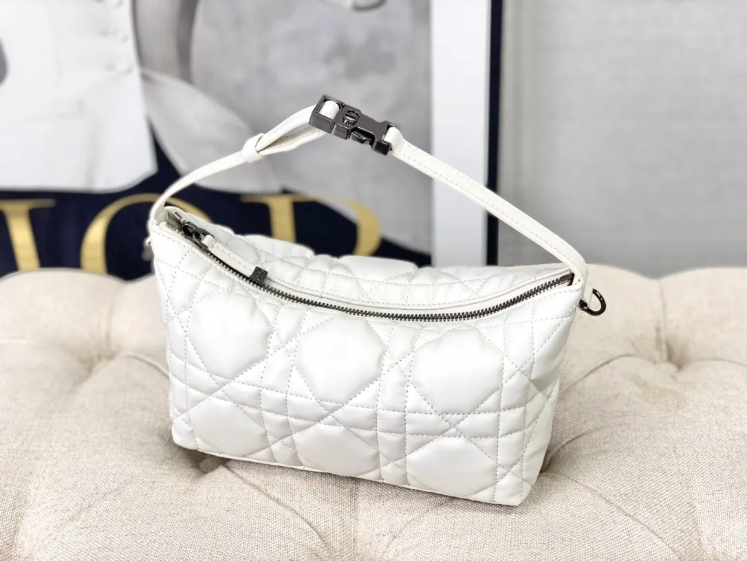 Dior Bag  – 121075814 - LITELUX