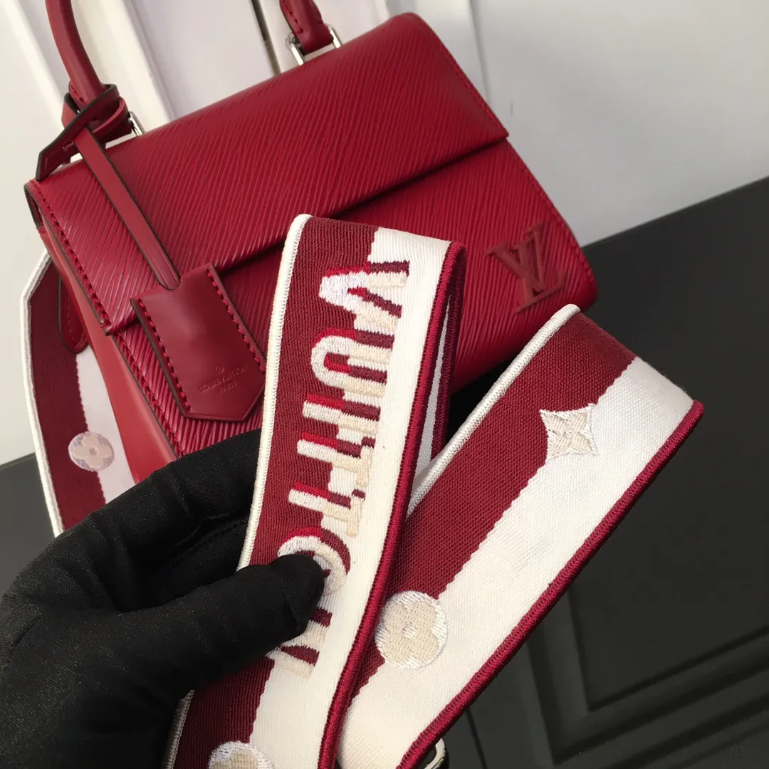 Louis Vuitton bag - LITELUX