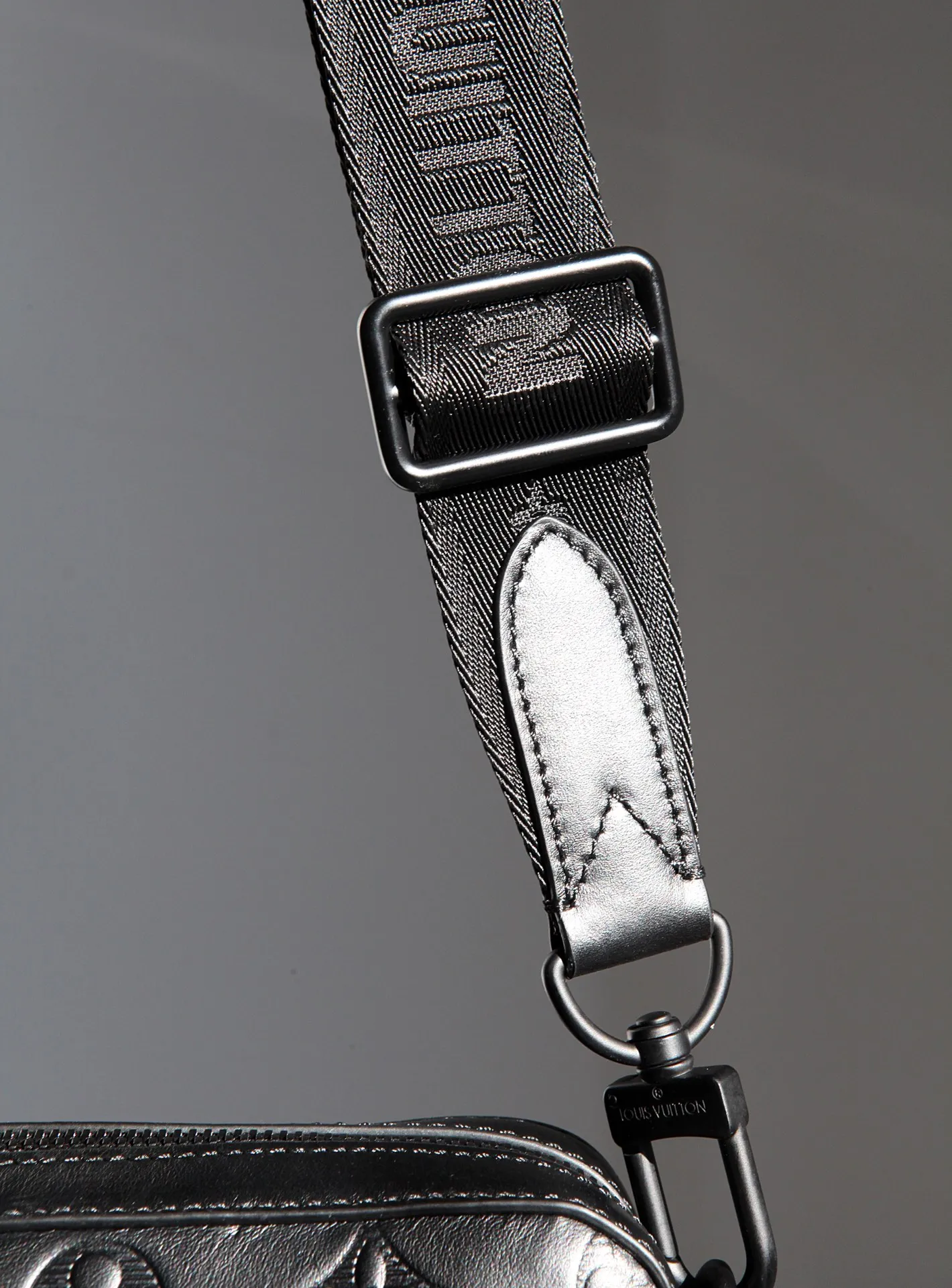 Louis Vuitton bag - LITELUX