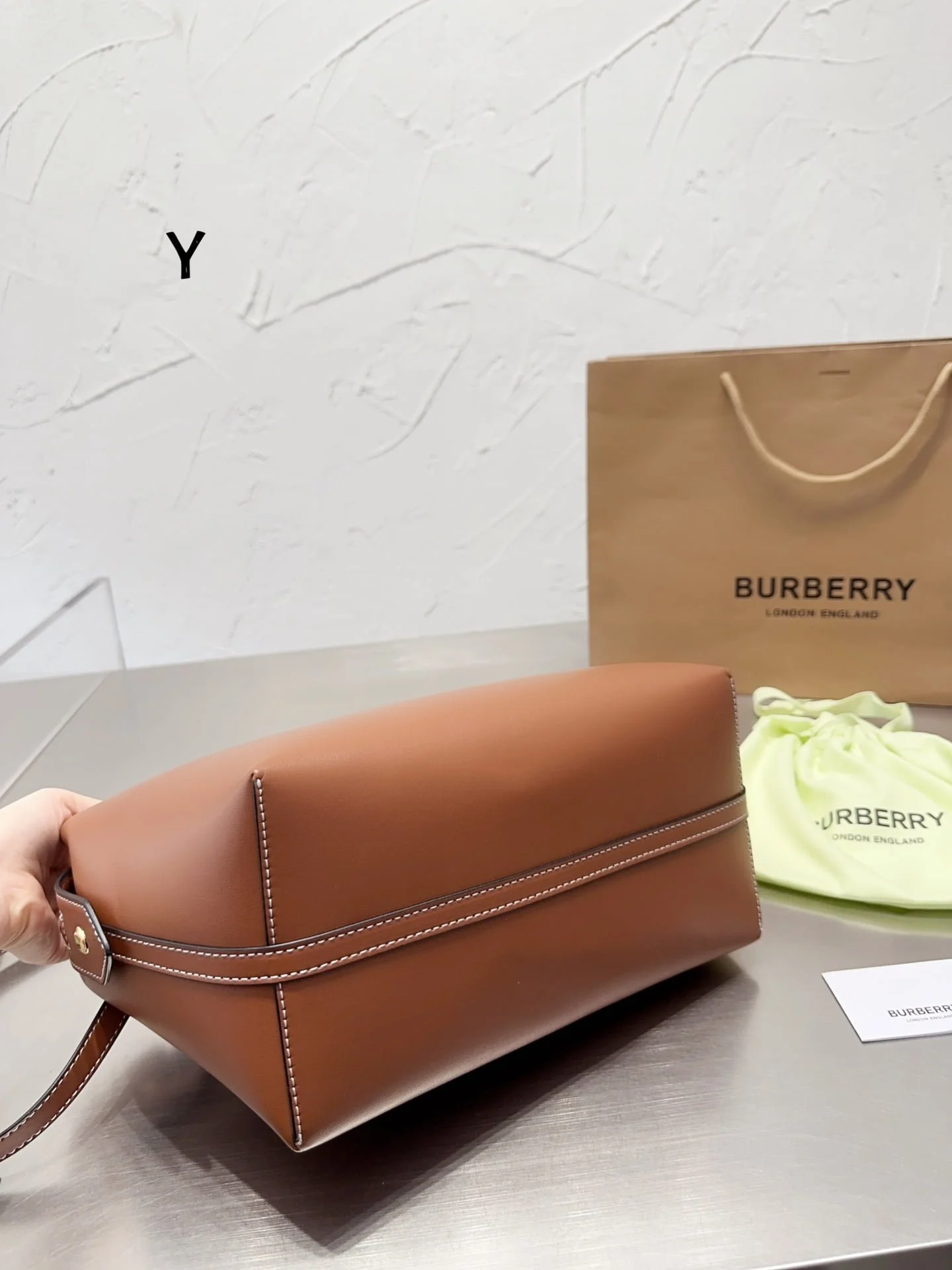 Burberry Tote brown bag size: 28* 22cm - LITELUX