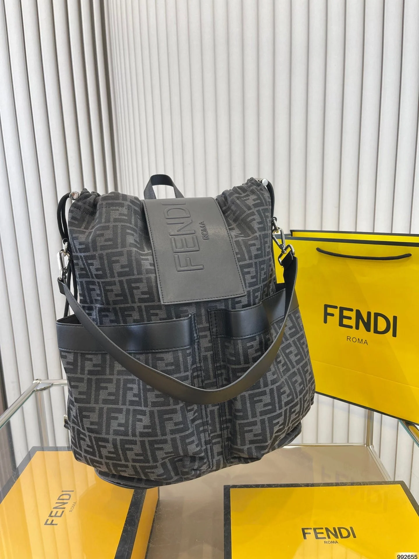 FENDI new backpack Brown/Black Size:34*44cm - LITELUX