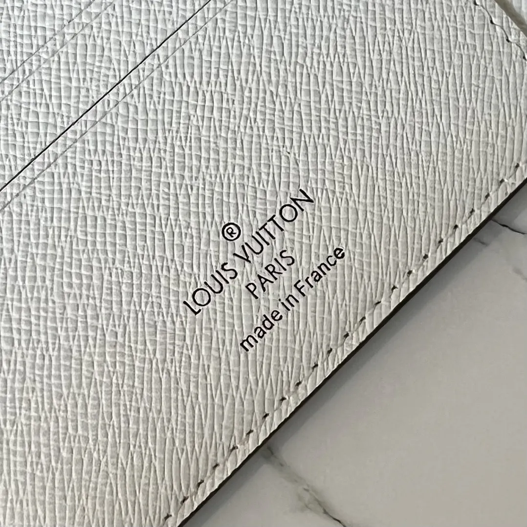 Louis Vuitton bag - LITELUX