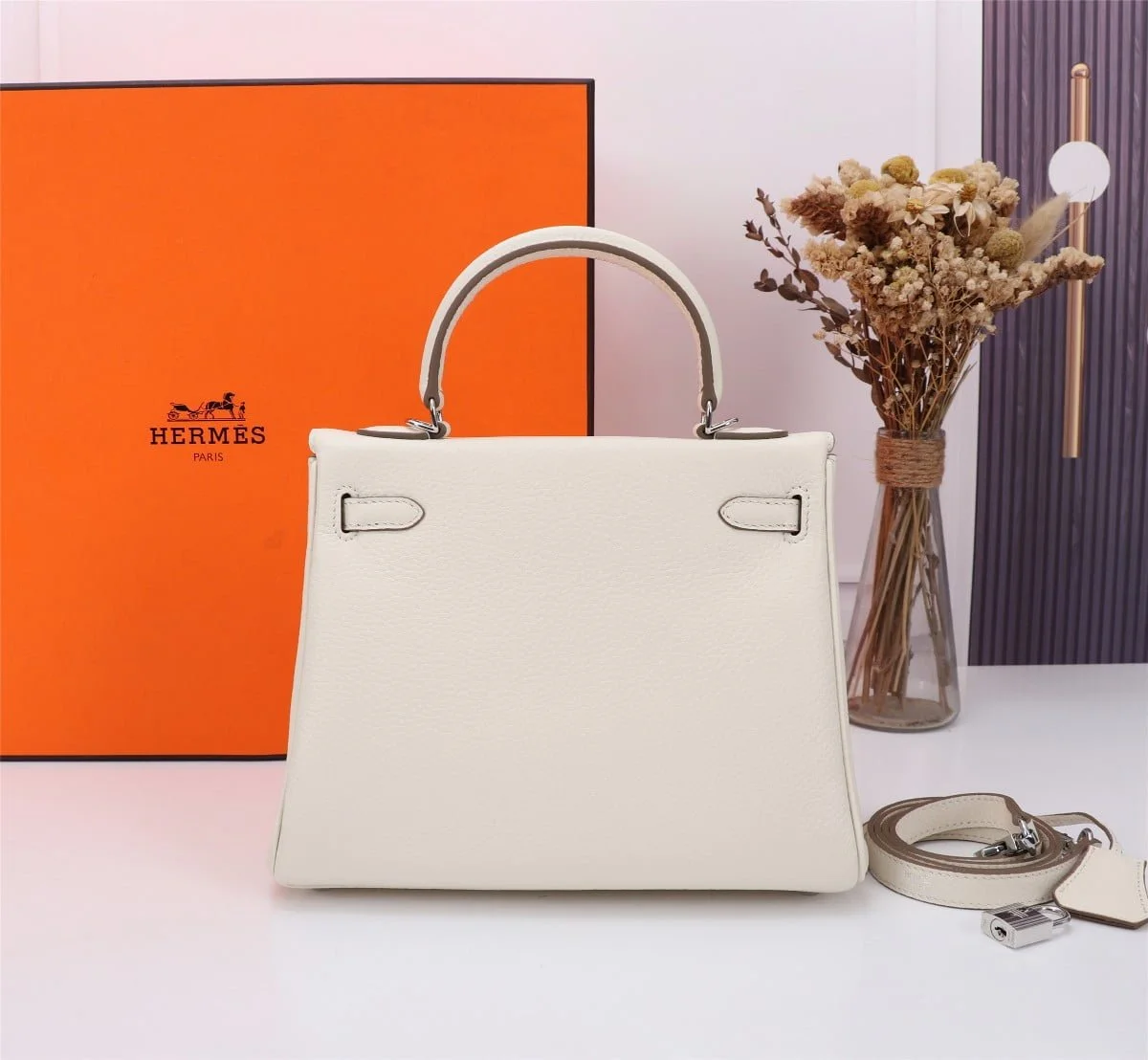 Hermès Kelly Togo Calf Sliver hardware Milkshake white size: 25Cm/ 28Cm - LITELUX