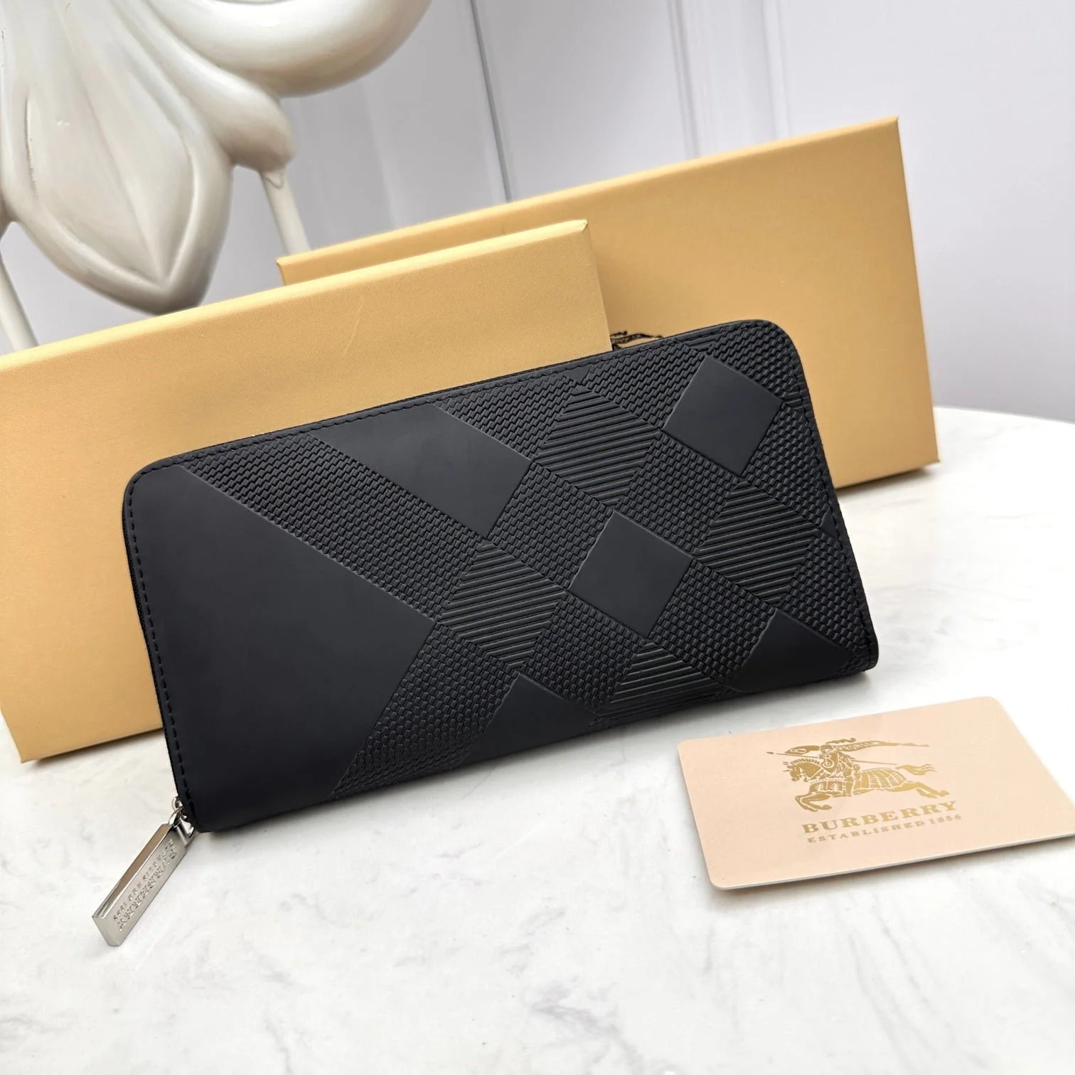 Burberry cowhide long wallet 6660105 size: 19*10*2.5cm - LITELUX