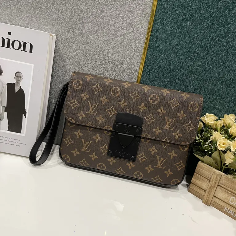 Louis Vuitton bag - LITELUX