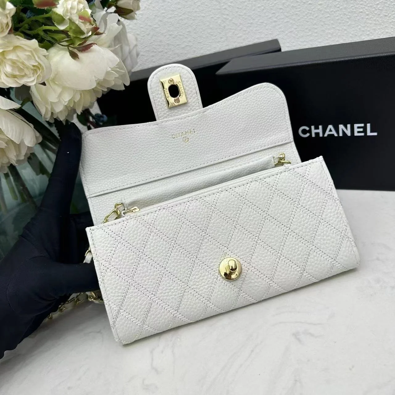 Chanel chain crossbody bag diamond and litchi cowhide White 50098 size: 19*10*3.5cm - LITELUX