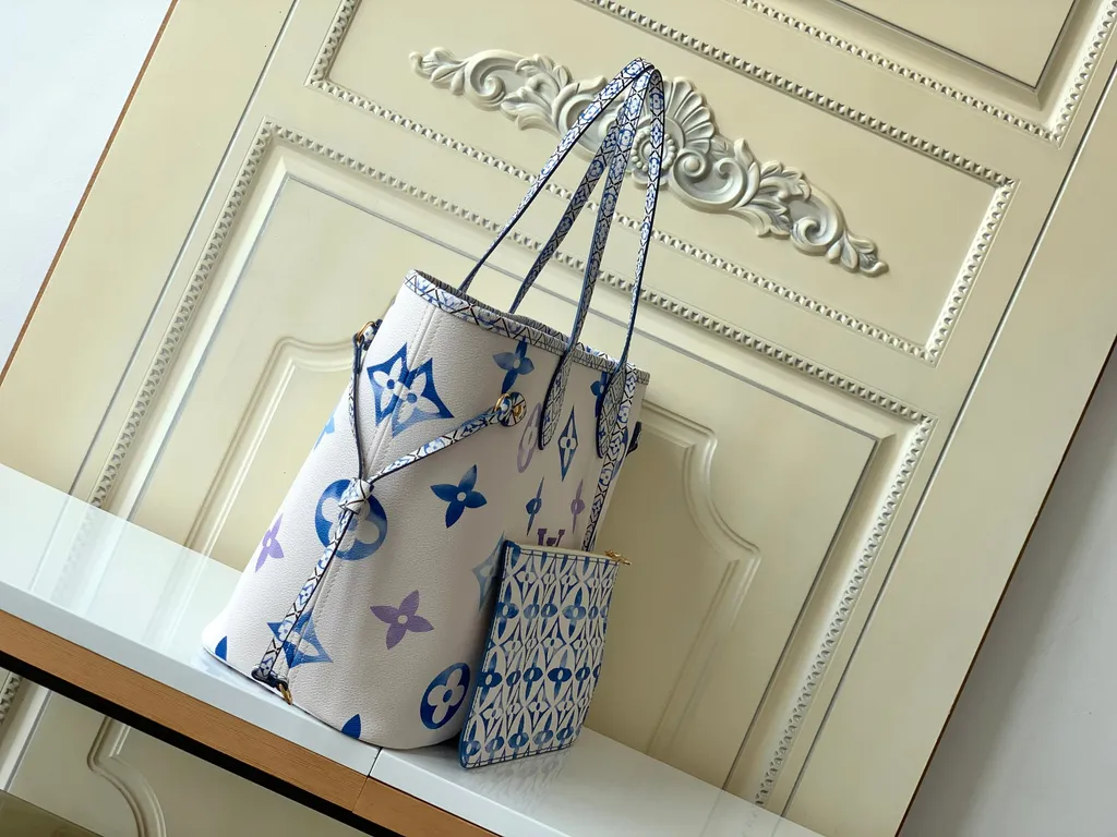 Louis Vuitton bag - LITELUX