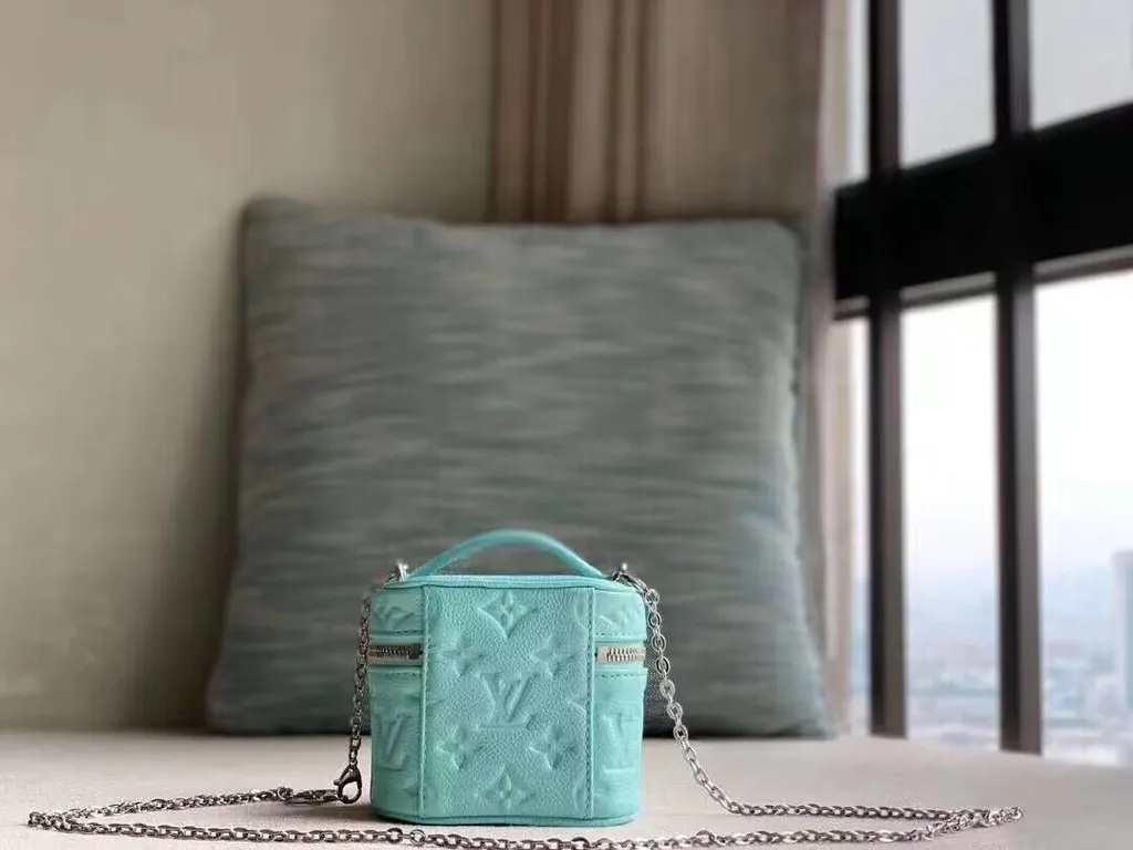 Louis Vuitton bag - LITELUX