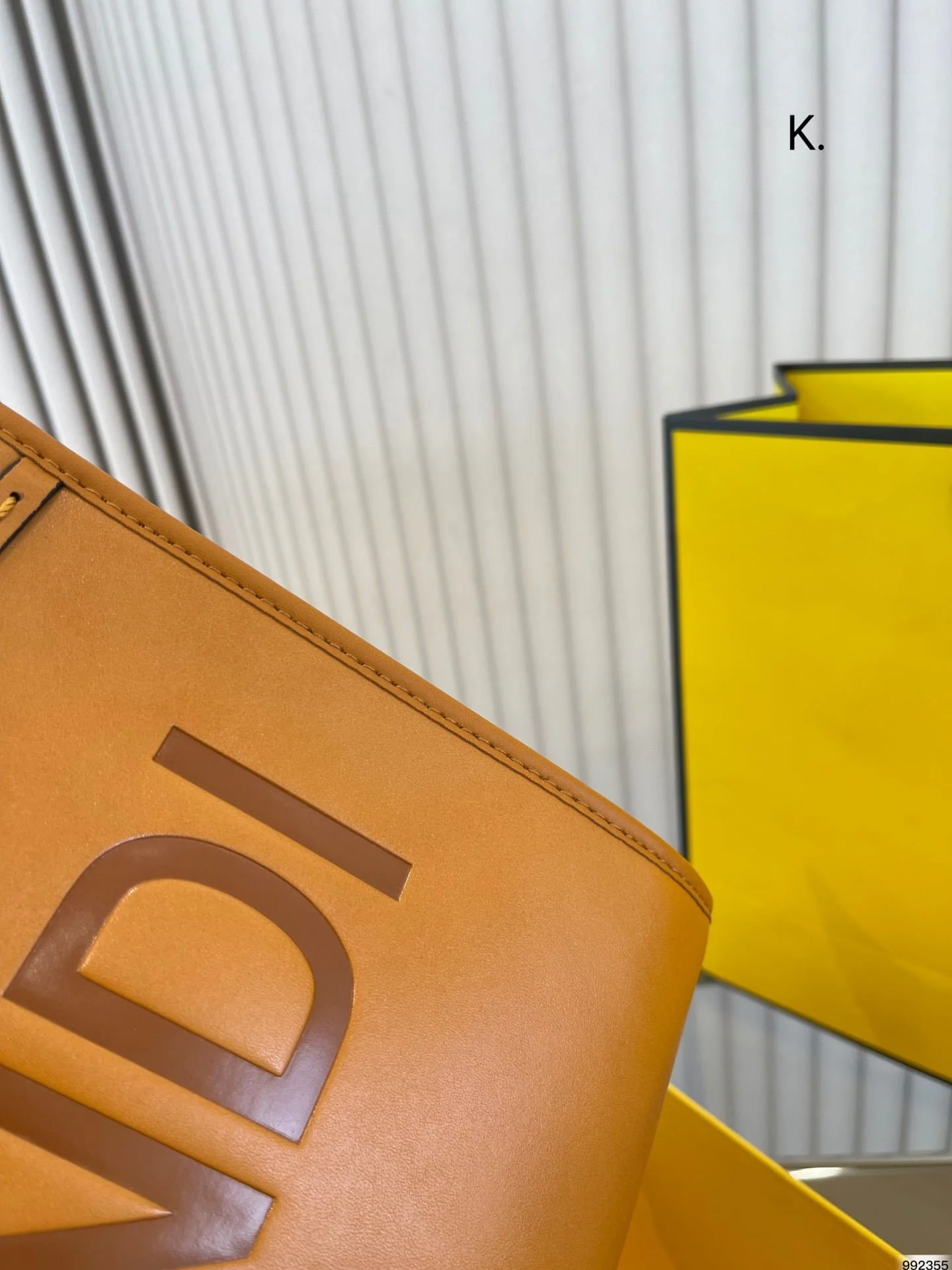 FENDI Tote bag Black/Brown/White Size: 25*22cm - LITELUX