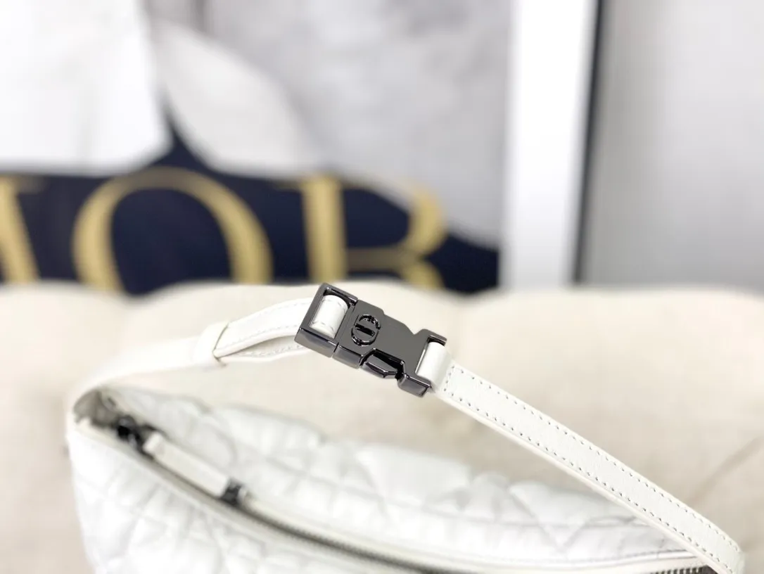 Dior Bag  – 121075814 - LITELUX