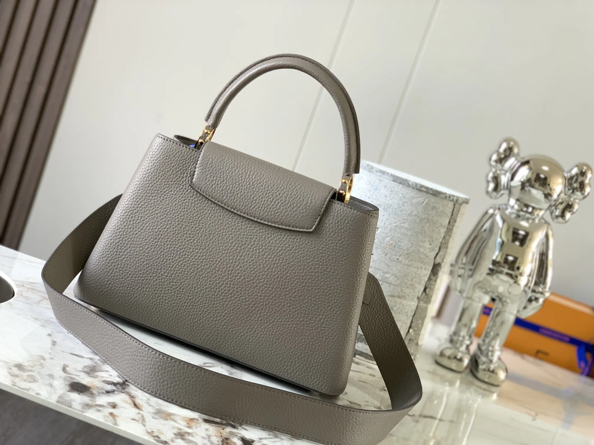 Louis Vuitton bag - LITELUX