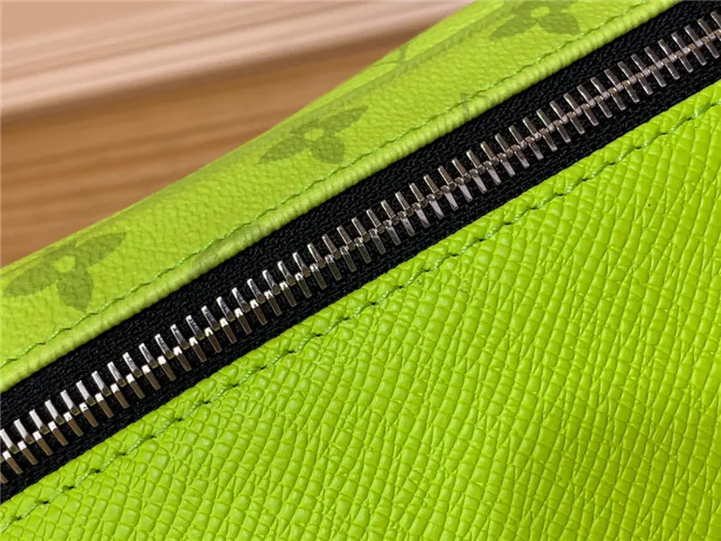 Louis Vuitton Bag - LITELUX