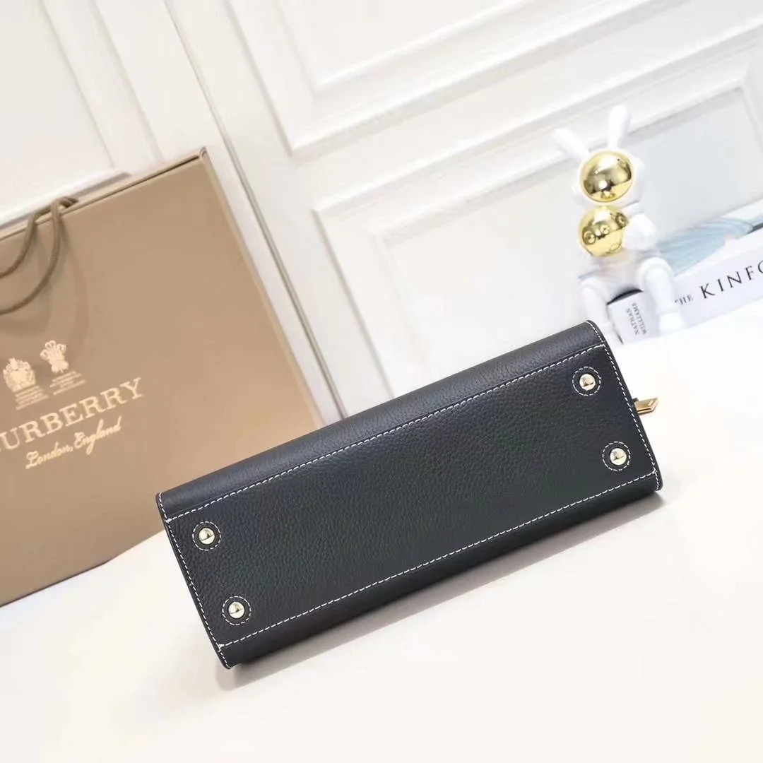 Burberry tote calfskin bag 8376 black size: 27 * 11 * 20 cm - LITELUX