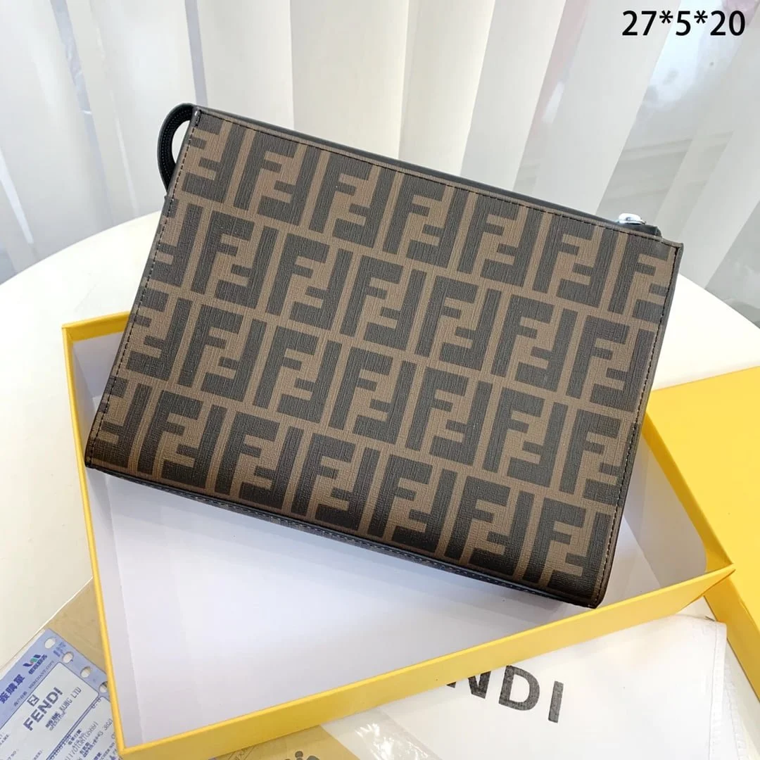 FENDI Large capacity Handbag Size: 20 * 30cm - LITELUX