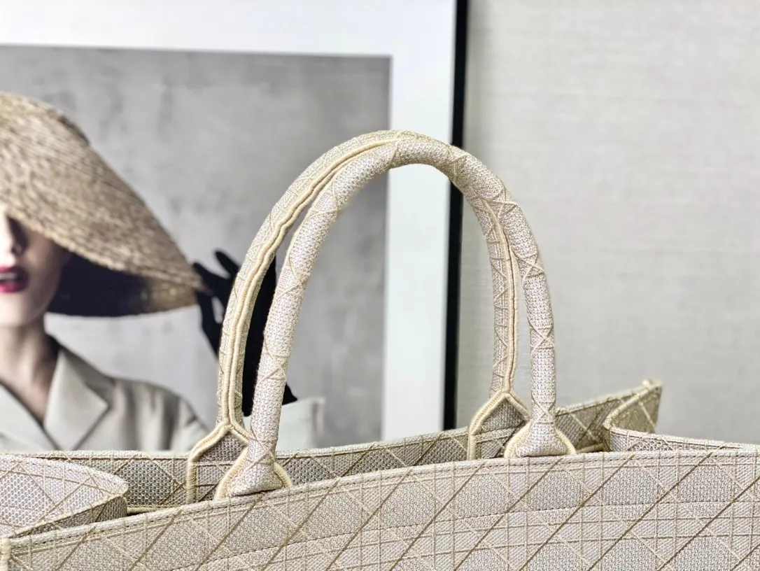 Dior Bag  – 121779564 - LITELUX