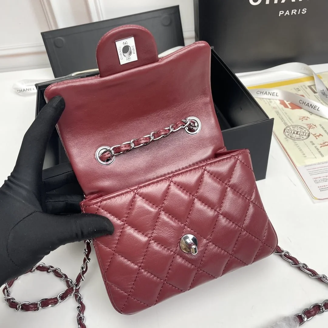 Chanel cf Square Fat 1115 sheepskin leather red size: 18*14*7cm - LITELUX