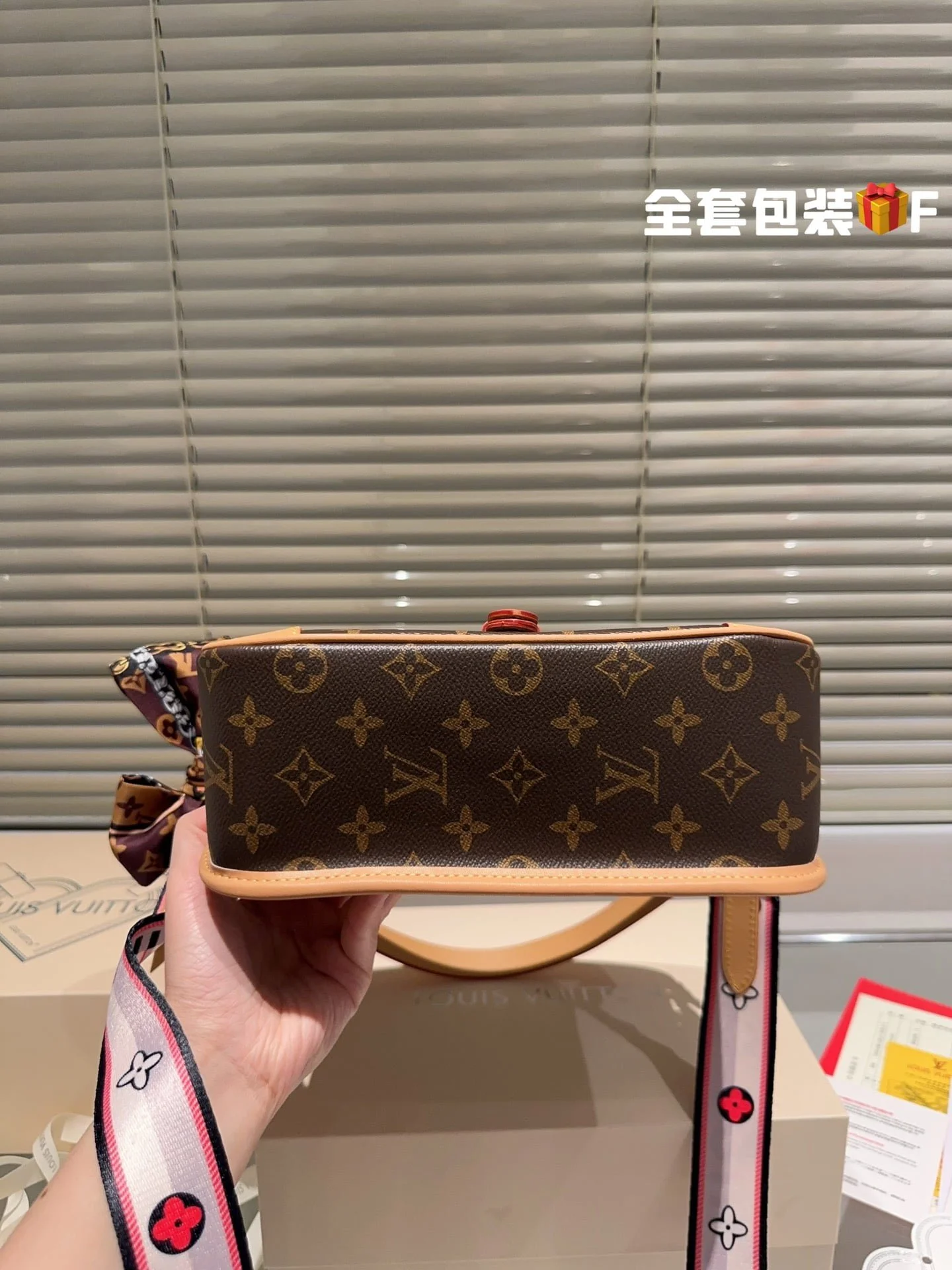 Louis Vuitton / LV Diane M45985 size: 25.0*9.0*15.0cm - LITELUX