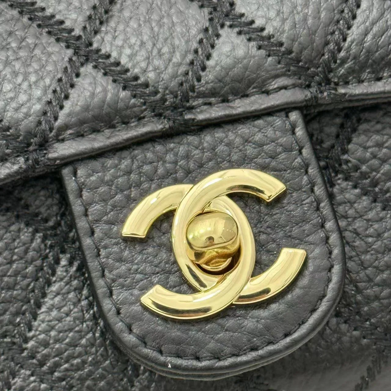 Chanel chain crossbody bag diamond and litchi cowhide Black 50098 size: 19*10*3.5cm - LITELUX
