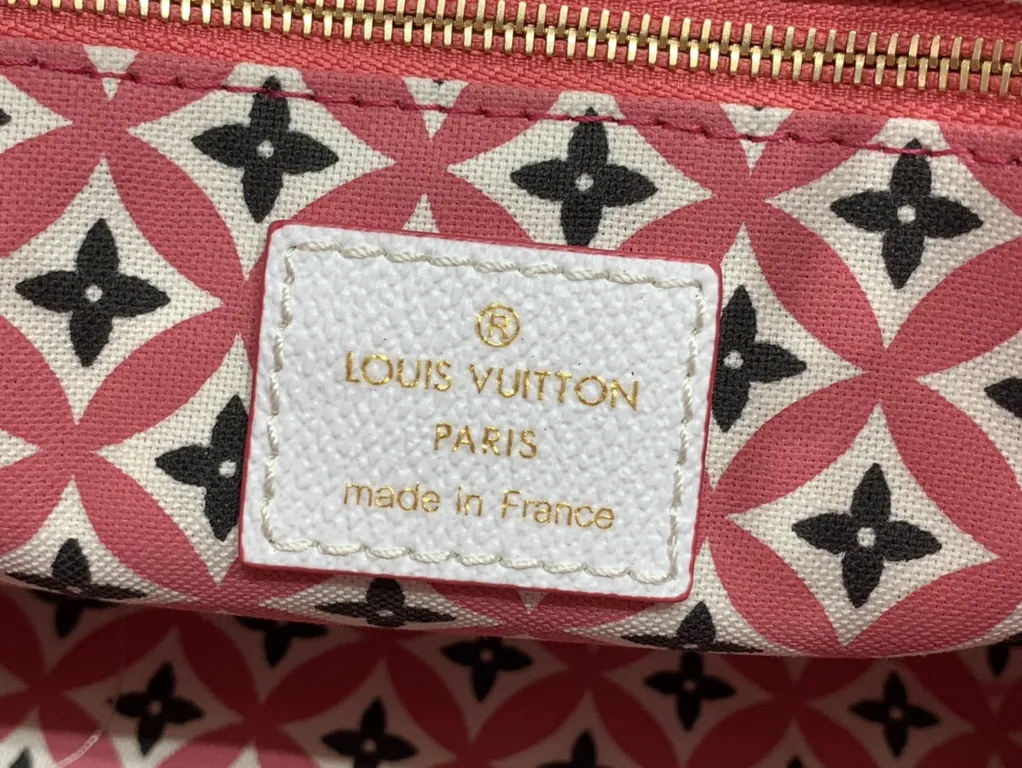 Louis Vuitton bag - LITELUX