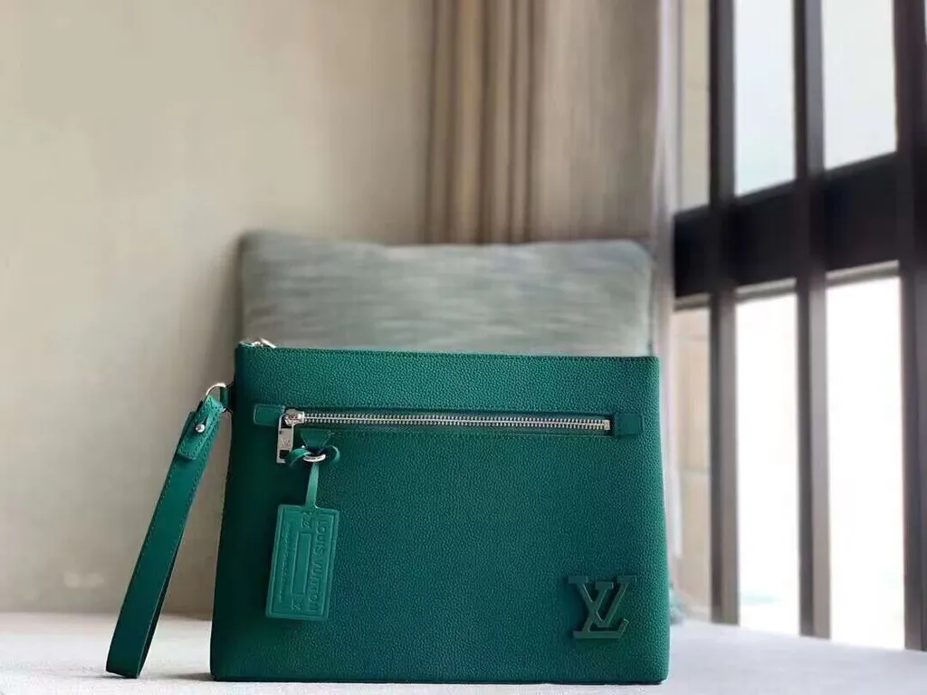 Louis Vuitton bag - LITELUX