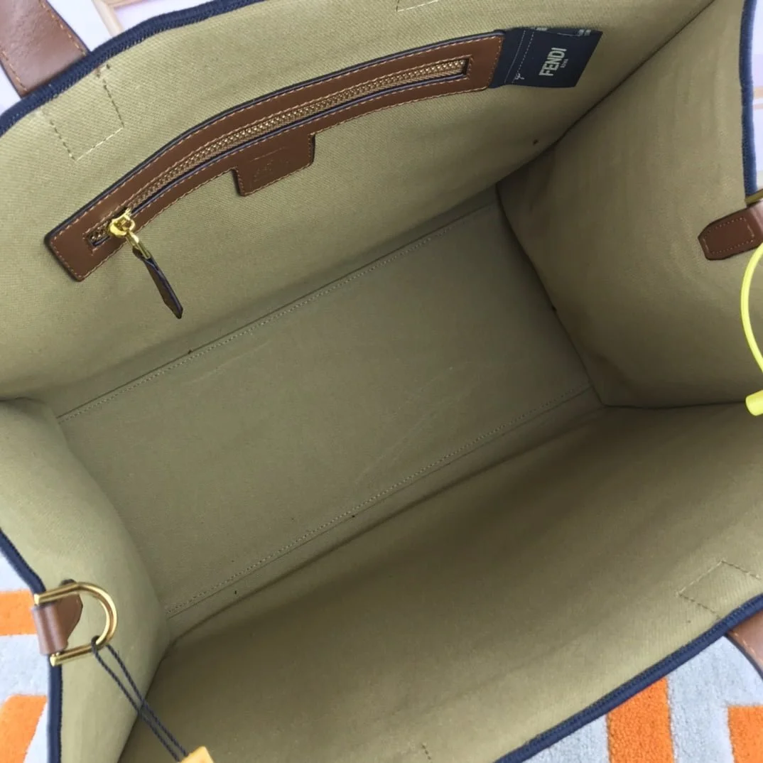 FENDI  peekaboo Canvas Tote with mobile phone bag 2118 Size: 37*32 cm - LITELUX