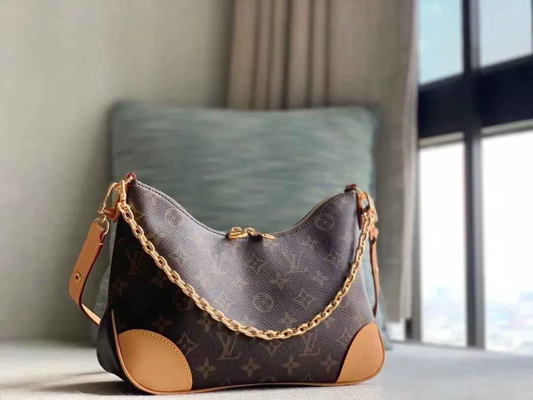 Louis Vuitton bag - LITELUX