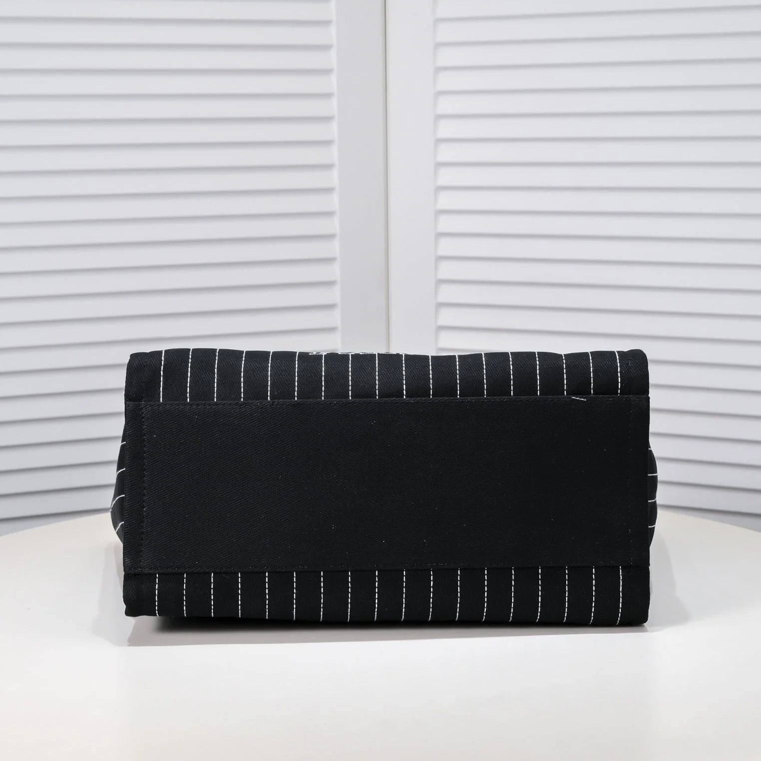 Chanel new beach bag denim bag Black with little wallet size: 48*38*30*14cm - LITELUX