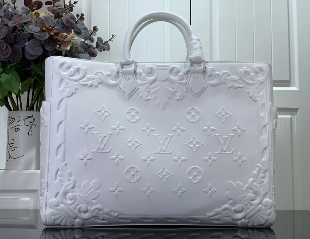 Louis Vuitton bag - LITELUX