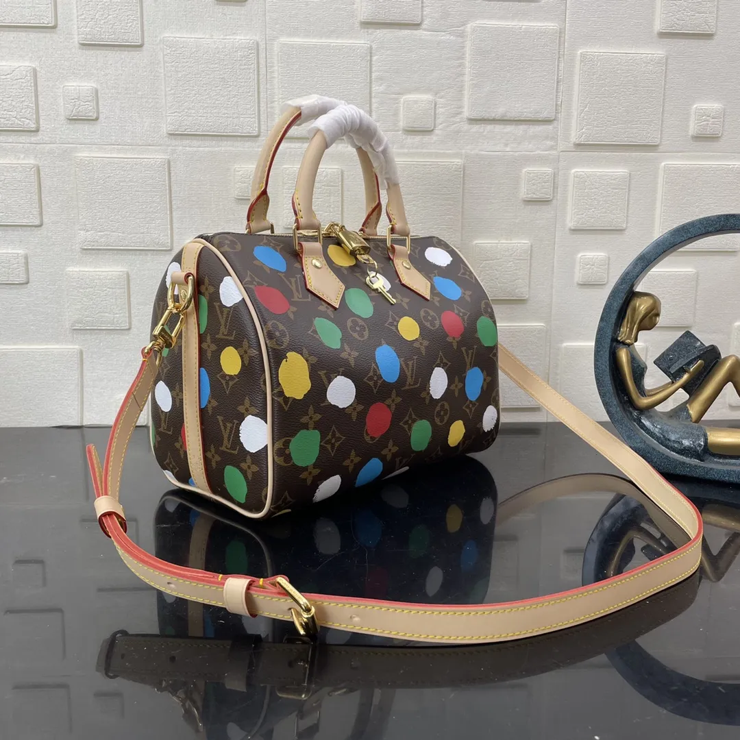 Louis Vuitton bag - LITELUX