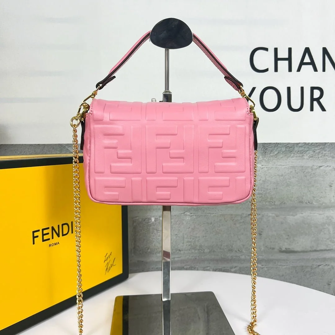 FENDI BAGUETTE Mini Chain Strap Pink Handbag Size: 4*18*11cm - LITELUX