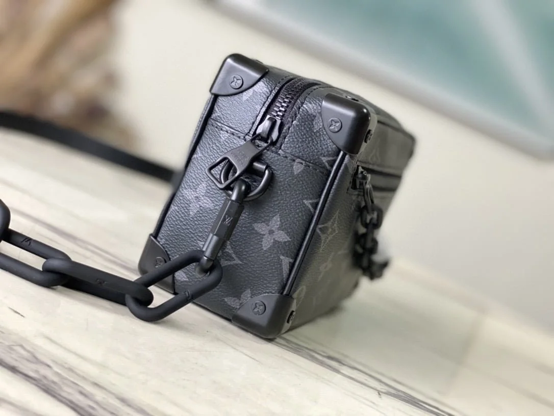 Louis Vuitton / LV monogram mini soft trunk eclipse m44735 Black size:18.5 * 13.0 * 8.0 cm - LITELUX