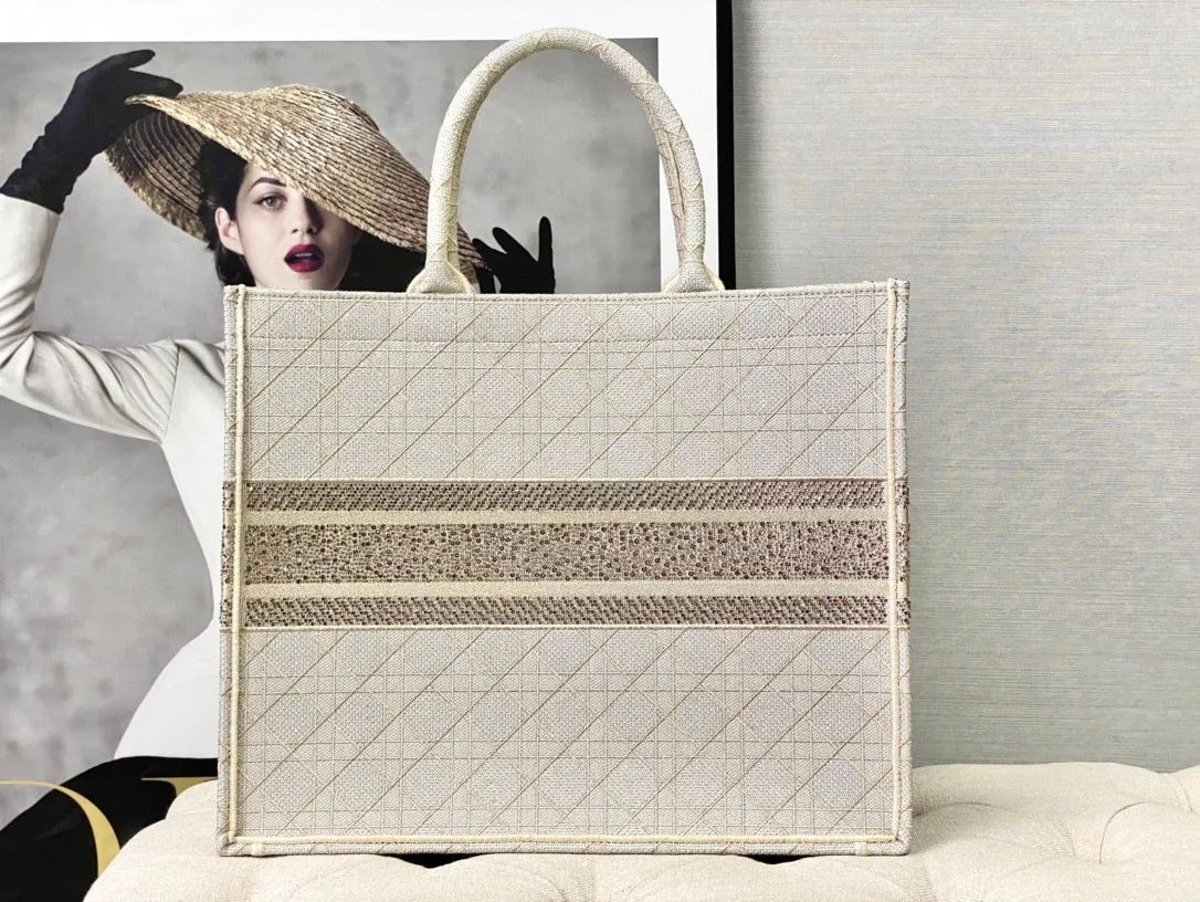 Dior Bag  – 121779564 - LITELUX