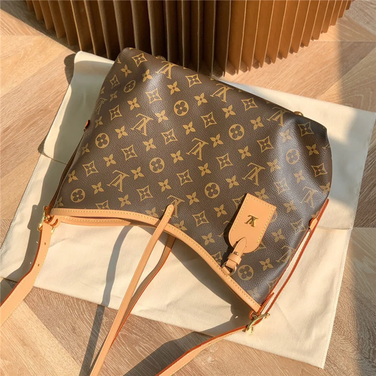 Louis Vuitton Bag - LITELUX