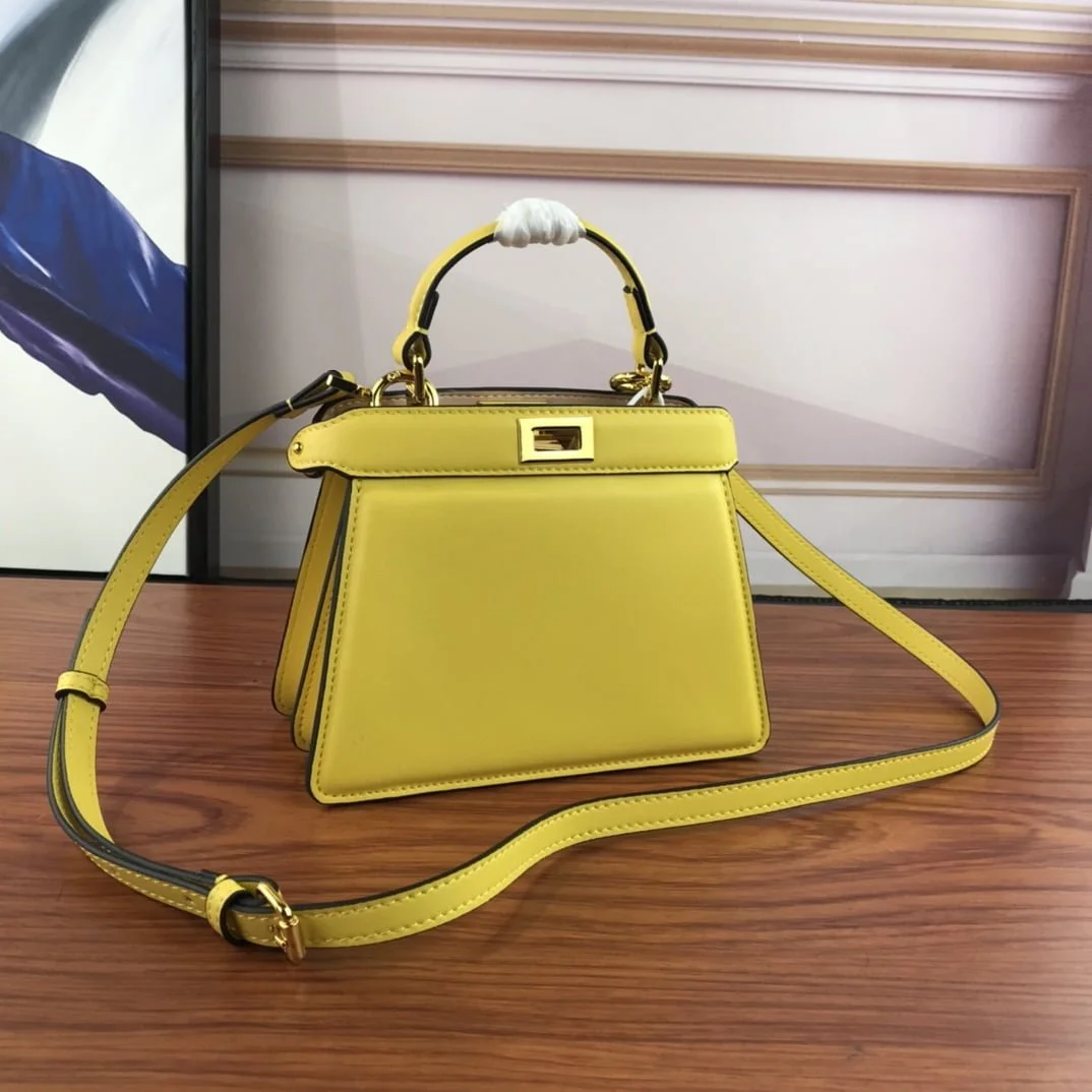 FENDI PeekaboolseeuPetite 0778 Yellow size: 20*15.5*11CM - LITELUX