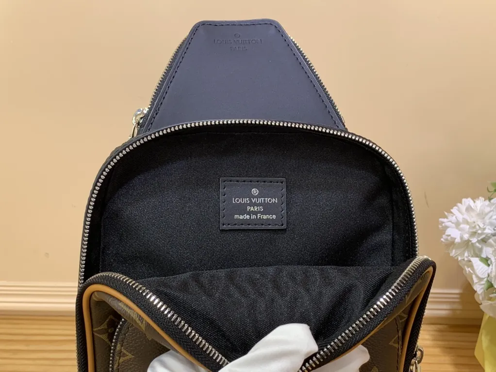 Louis Vuitton bag - LITELUX