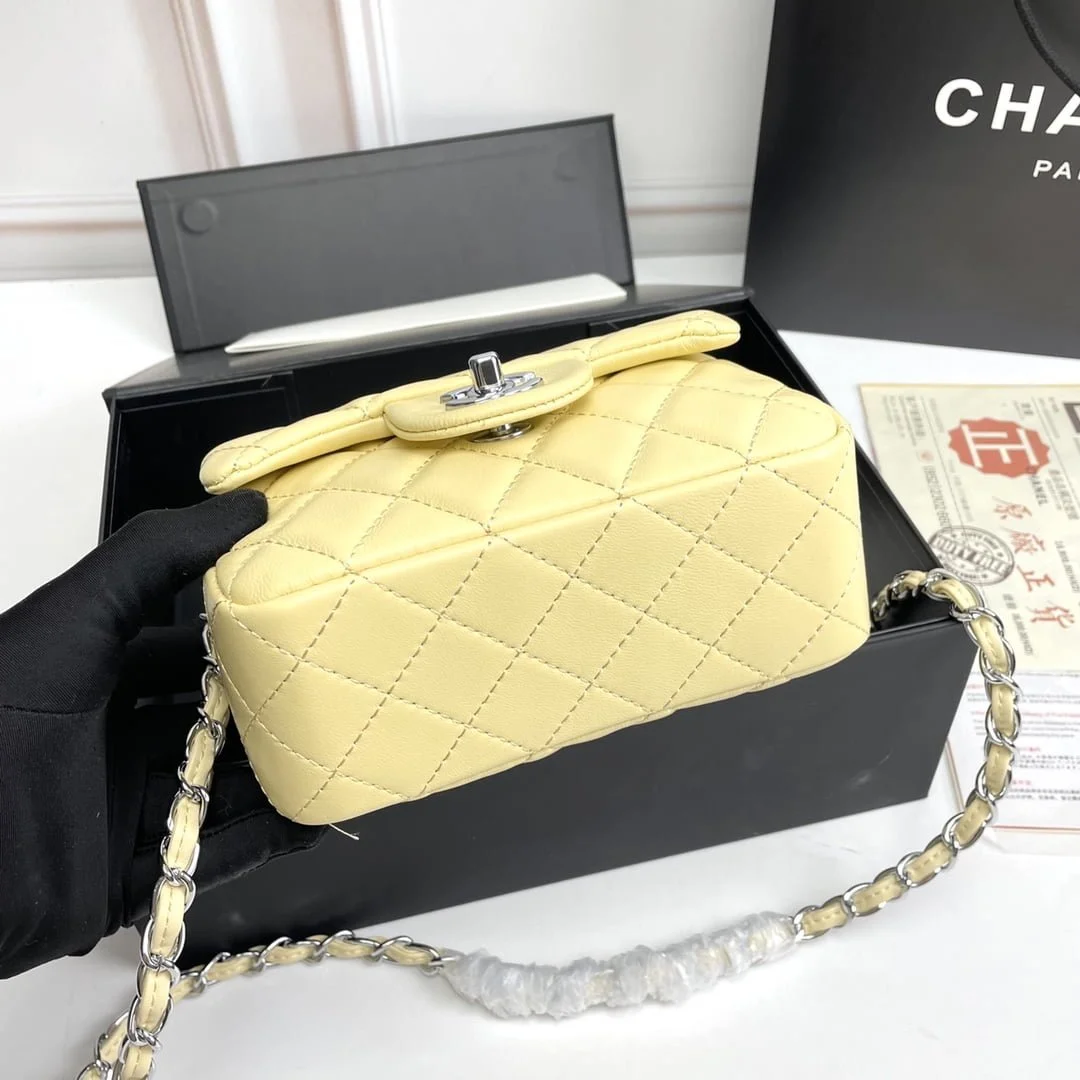 Chanel cf Square Fat 1115 sheepskin leather yellow size: 18*14*7cm - LITELUX