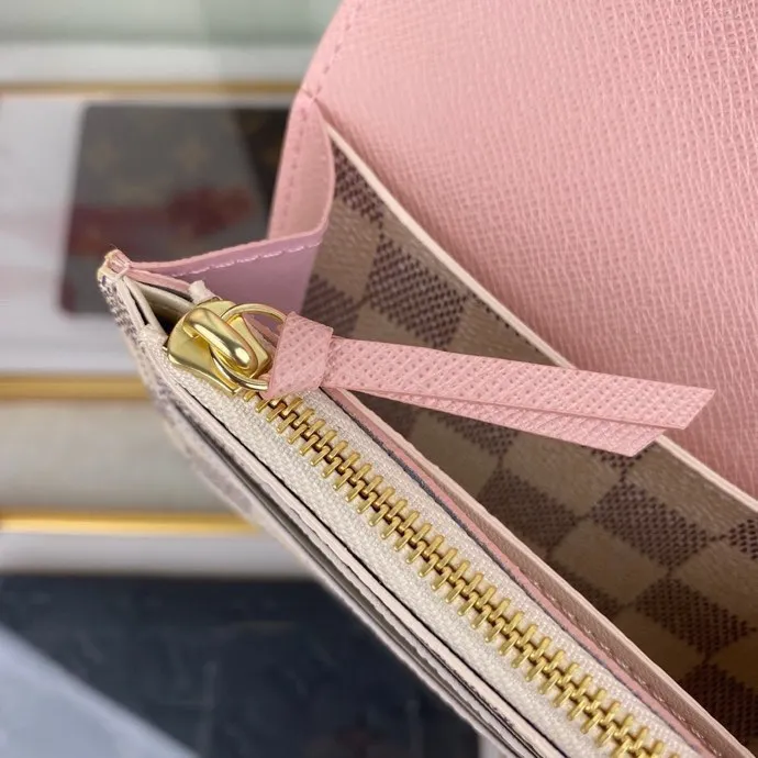 Louis Vuitton bag - LITELUX