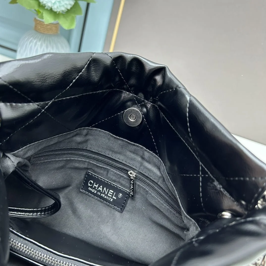 CHANEL Pearl garbage bag black with sliver hardware size: 23*28*22*7cm - LITELUX