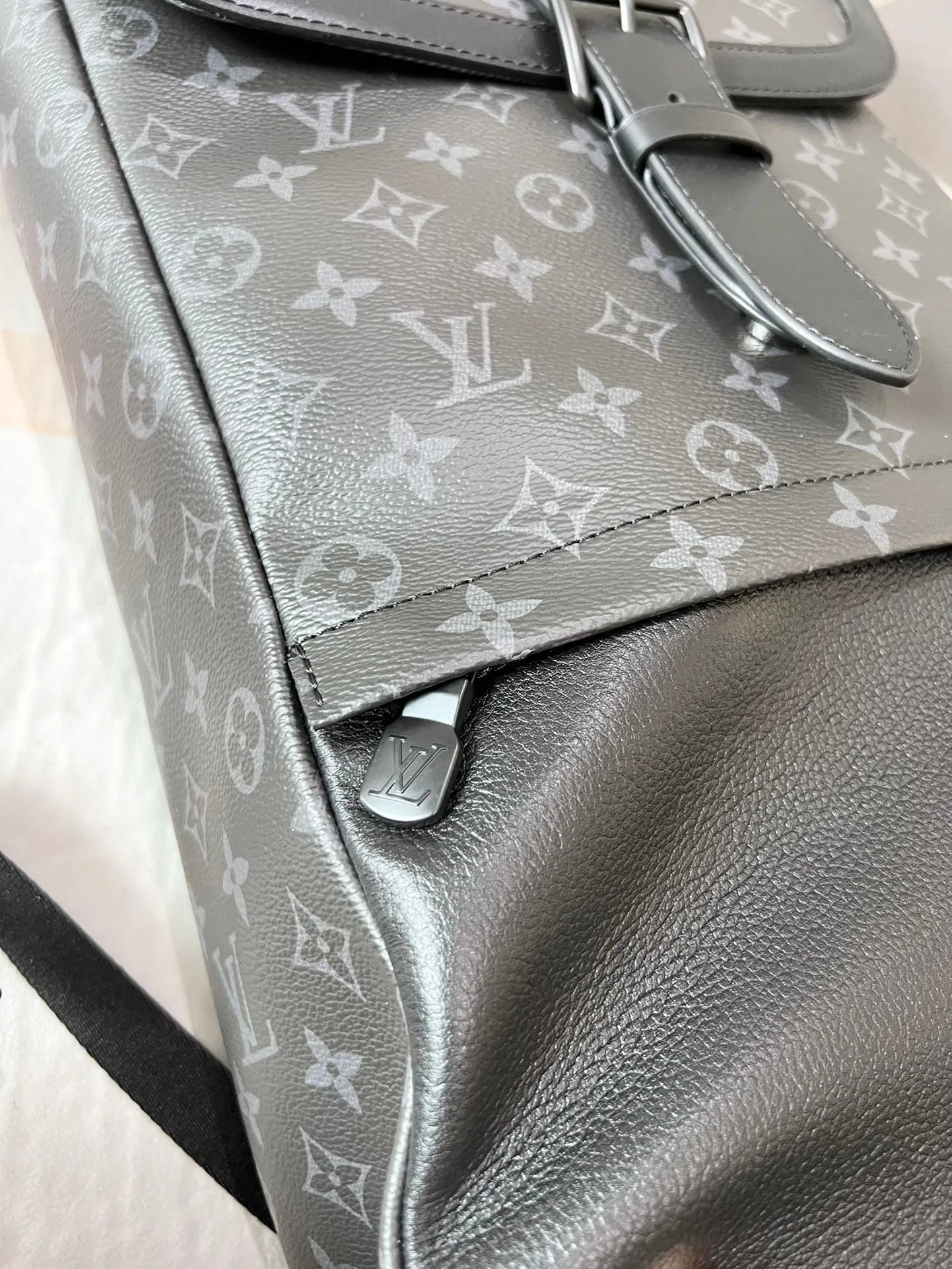 Louis Vuitton Bag  – 112493569 - LITELUX