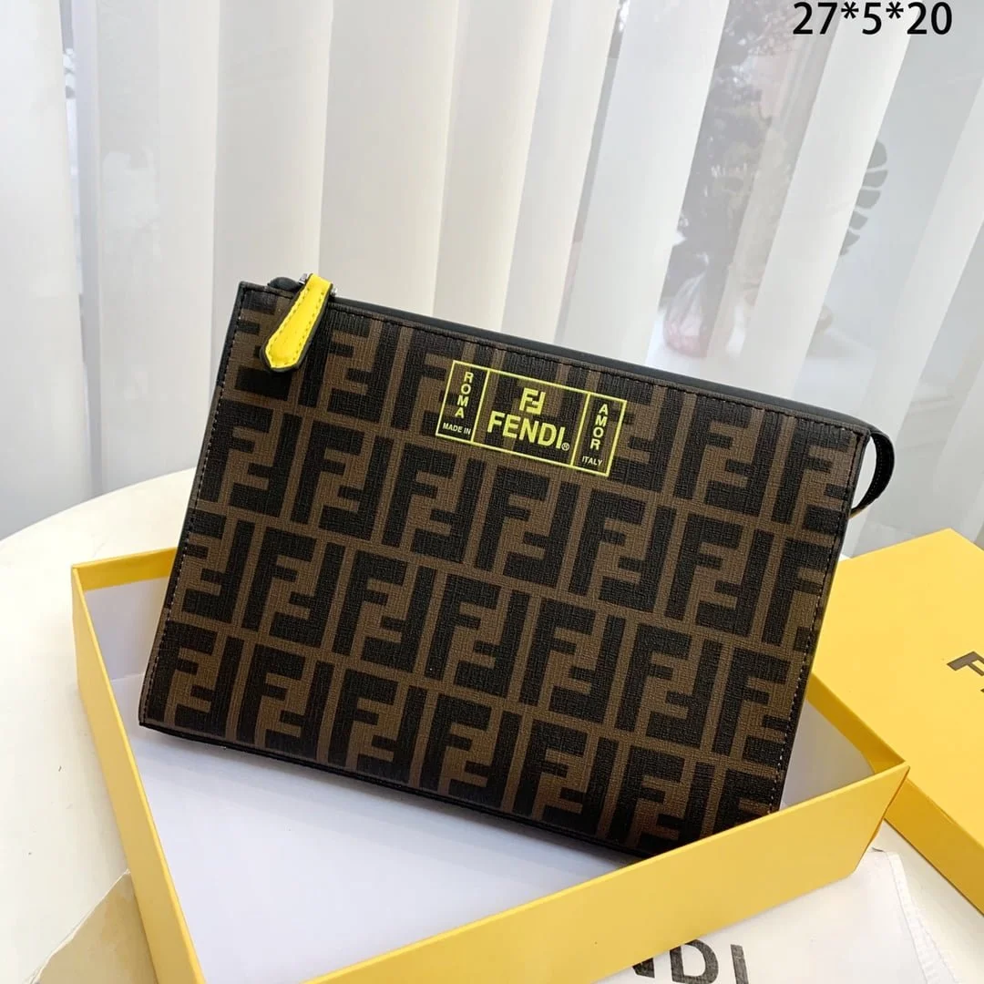 FENDI Large capacity Handbag Size: 20 * 30cm - LITELUX