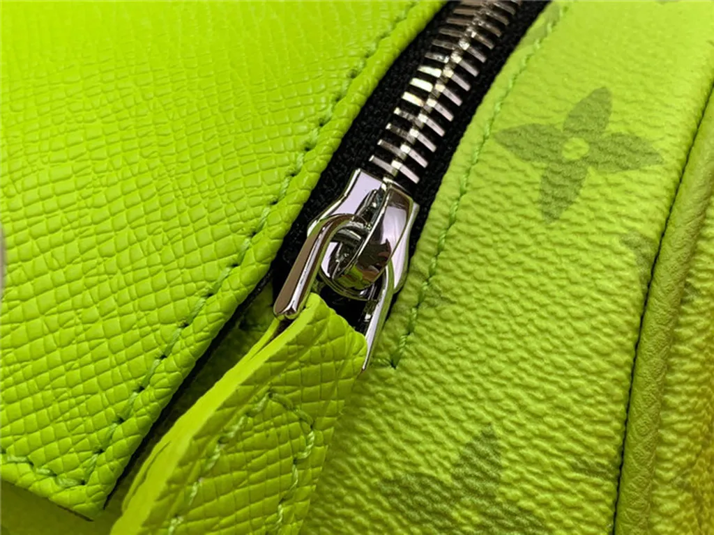 Louis Vuitton Bag - LITELUX