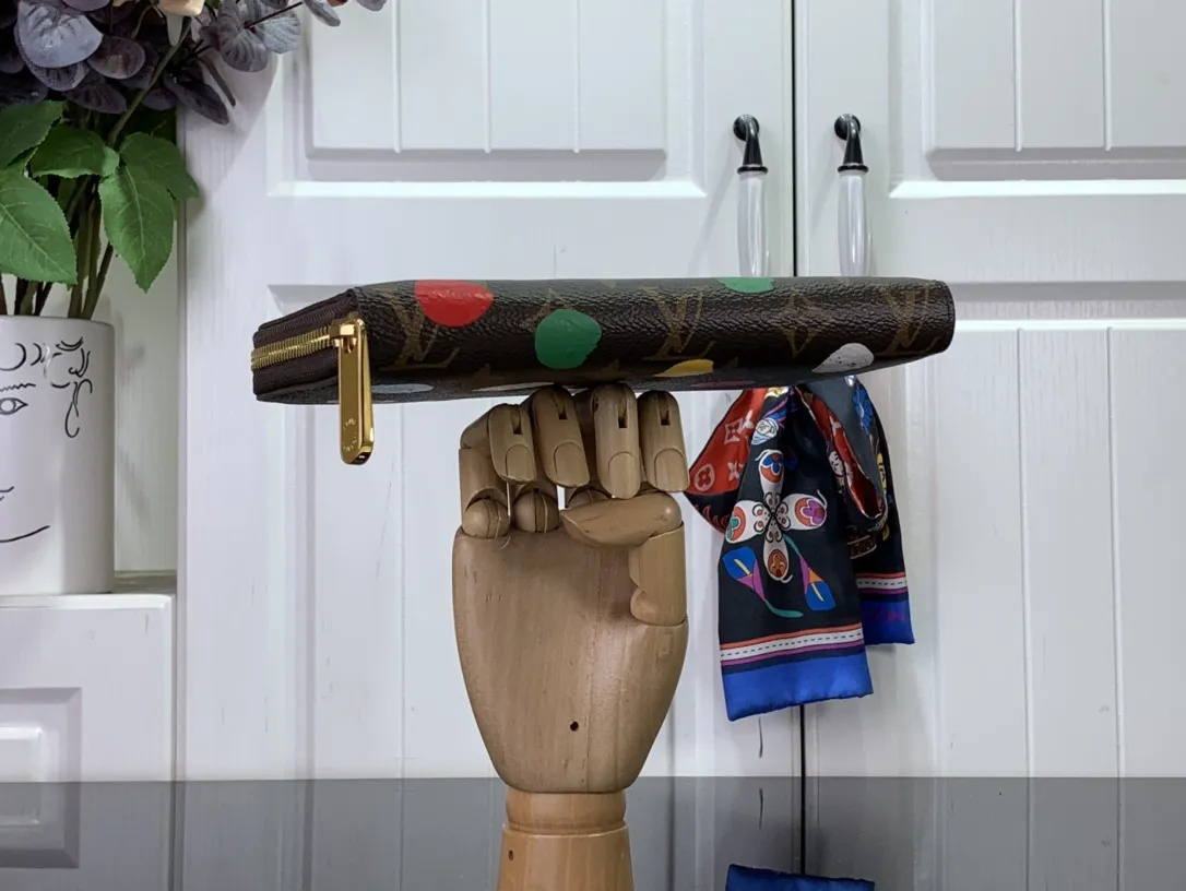 Louis Vuitton bag - LITELUX