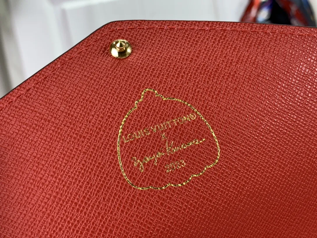 Louis Vuitton bag - LITELUX