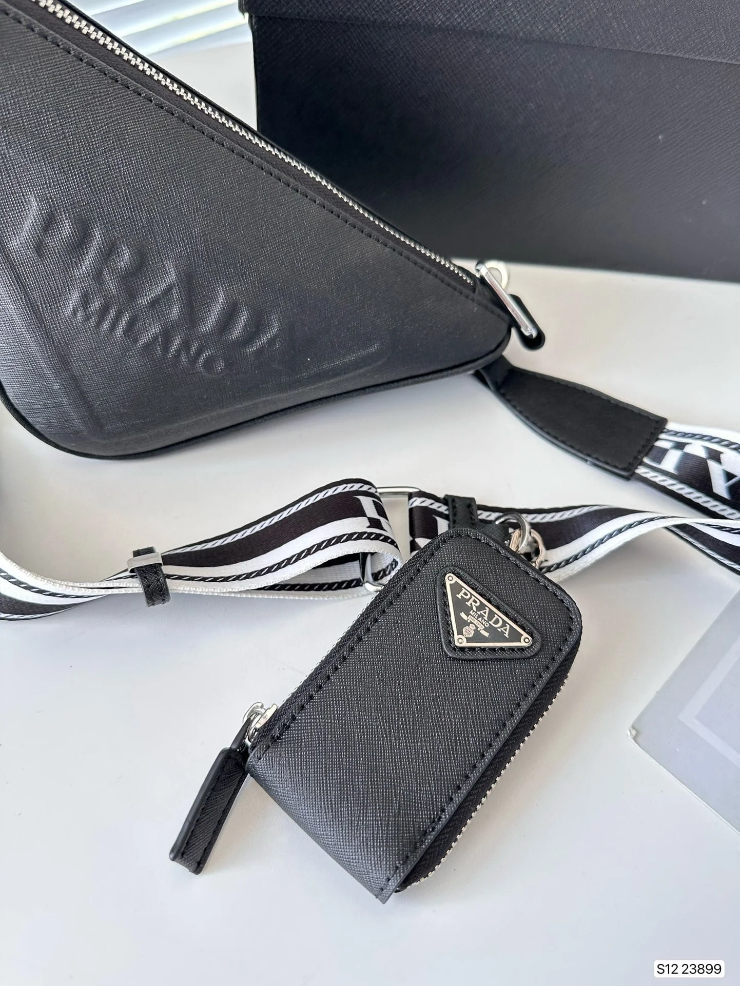 Prada Triangle bag 23899 size: 28*14cm - LITELUX